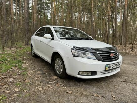 Джили Эмгранд 2014 в Киеве на Automoto.ua Белый Джили Эмгранд, объемом двигателя 1.8 л и пробегом 170 тыс. км за 3700 $, фото 1 на Automoto.ua