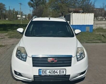 Джили Эмгранд 2014 в Кривом Роге на Automoto.ua Белый Джили Эмгранд, объемом двигателя 1.8 л и пробегом 101 тыс. км за 4999 $, фото 1 на Automoto.ua