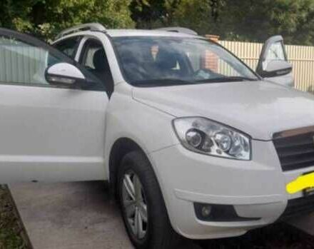 Белый Джили Эмгранд, объемом двигателя 1.78 л и пробегом 65 тыс. км за 5600 $, фото 1 на Automoto.ua