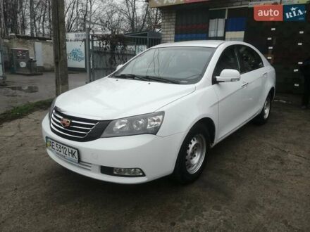 Белый Джили Эмгранд, объемом двигателя 1.79 л и пробегом 108 тыс. км за 6000 $, фото 1 на Automoto.ua