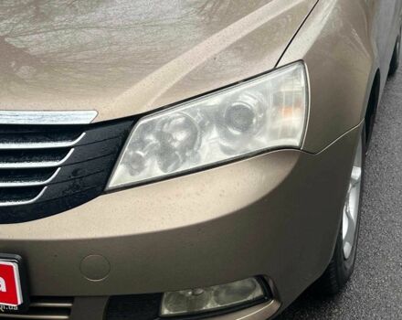 Бежевый Джили Эмгранд, объемом двигателя 1.8 л и пробегом 149 тыс. км за 4490 $, фото 3 на Automoto.ua