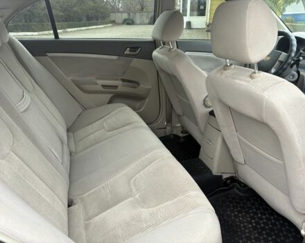 Бежевий Джилі Емгранд, об'ємом двигуна 1.8 л та пробігом 191 тис. км за 4299 $, фото 15 на Automoto.ua