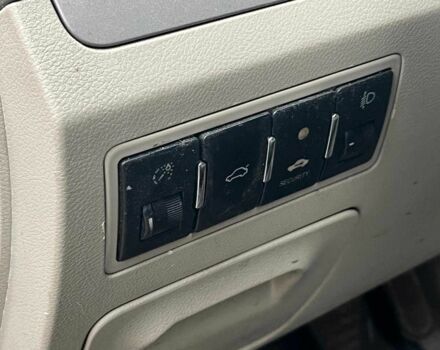 Бежевый Джили Эмгранд, объемом двигателя 1.8 л и пробегом 149 тыс. км за 4490 $, фото 19 на Automoto.ua