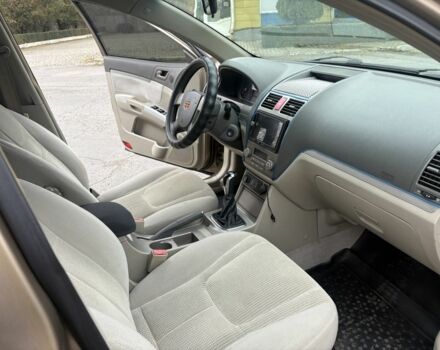 Бежевий Джилі Емгранд, об'ємом двигуна 1.8 л та пробігом 191 тис. км за 4299 $, фото 11 на Automoto.ua