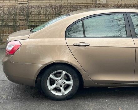 Бежевый Джили Эмгранд, объемом двигателя 1.8 л и пробегом 149 тыс. км за 4490 $, фото 6 на Automoto.ua