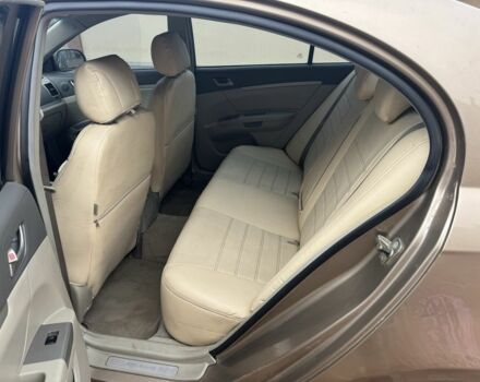 Бежевый Джили Эмгранд, объемом двигателя 1.8 л и пробегом 102 тыс. км за 4100 $, фото 4 на Automoto.ua