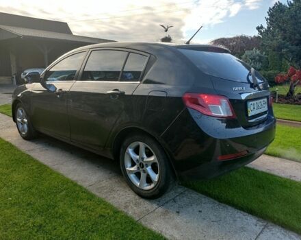 Черный Джили Эмгранд, объемом двигателя 0 л и пробегом 178 тыс. км за 2200 $, фото 4 на Automoto.ua