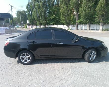Джилі Емгранд 2011 у Києві на Automoto.ua Чорний Джилі Емгранд, об'ємом двигуна 1.8 л та пробігом 165 тис. км за 4000 $, фото 3 на Automoto.ua