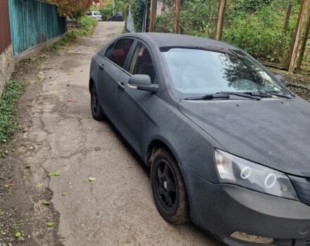 Чорний Джилі Емгранд, об'ємом двигуна 1.8 л та пробігом 170 тис. км за 2300 $, фото 1 на Automoto.ua