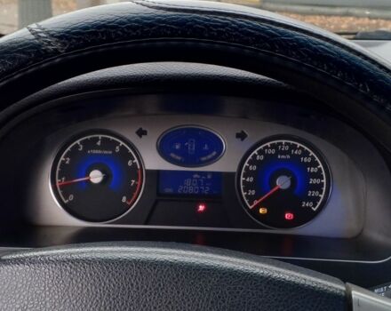 Черный Джили Эмгранд, объемом двигателя 1.8 л и пробегом 208 тыс. км за 3800 $, фото 7 на Automoto.ua