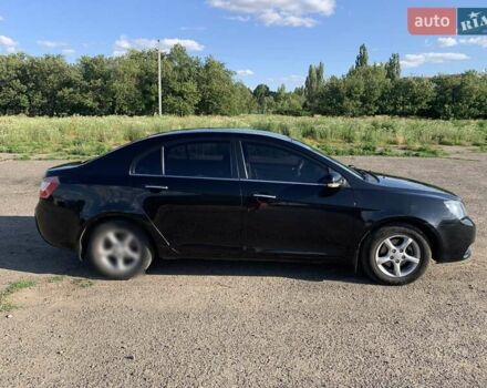 Джилі Емгранд 2013 у Долинской на Automoto.ua Чорний Джилі Емгранд, об'ємом двигуна 1.5 л та пробігом 97 тис. км за 5000 $, фото 5 на Automoto.ua