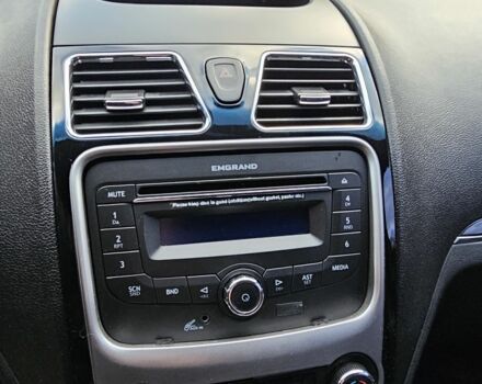 Джилі Емгранд 2013 у Києві на Automoto.ua Чорний Джилі Емгранд, об'ємом двигуна 1.5 л та пробігом 160 тис. км за 1650 $, фото 16 на Automoto.ua