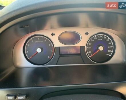 Джилі Емгранд 2013 у Долинской на Automoto.ua Чорний Джилі Емгранд, об'ємом двигуна 1.5 л та пробігом 97 тис. км за 5000 $, фото 8 на Automoto.ua