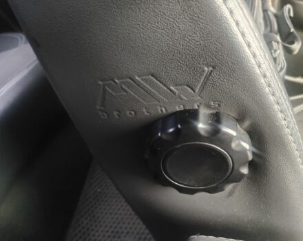 Чорний Джилі Емгранд, об'ємом двигуна 1.8 л та пробігом 148 тис. км за 4600 $, фото 5 на Automoto.ua