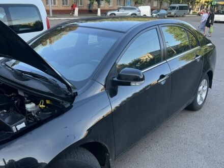 Джилі Емгранд 2013 у Ужгороді на Automoto.ua Чорний Джилі Емгранд, об'ємом двигуна 1.8 л та пробігом 205 тис. км за 4200 $, фото 1 на Automoto.ua