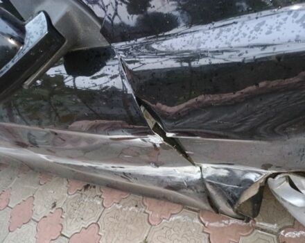 Черный Джили Эмгранд, объемом двигателя 1.8 л и пробегом 150 тыс. км за 2000 $, фото 1 на Automoto.ua