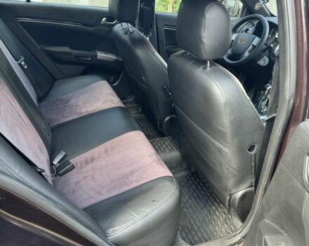 Коричневый Джили Эмгранд, объемом двигателя 1.8 л и пробегом 240 тыс. км за 3600 $, фото 11 на Automoto.ua