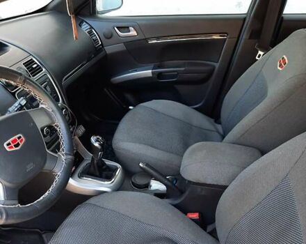 Джили Эмгранд 2013 в Кривом Озере на Automoto.ua Коричневый Джили Эмгранд, объемом двигателя 1.5 л и пробегом 105 тыс. км за 4500 $, фото 14 на Automoto.ua