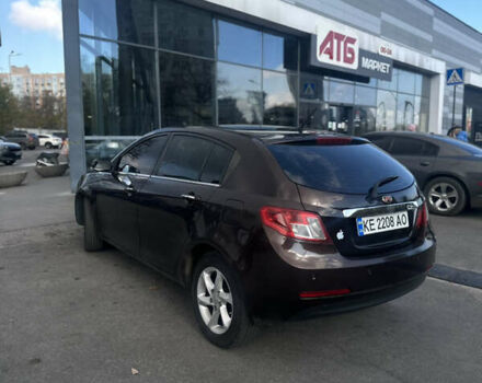 Коричневый Джили Эмгранд, объемом двигателя 1.79 л и пробегом 250 тыс. км за 2850 $, фото 1 на Automoto.ua