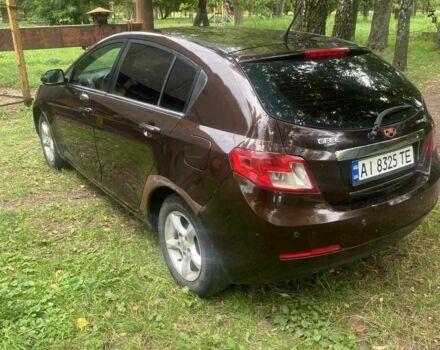 Коричневий Джилі Емгранд, об'ємом двигуна 1.5 л та пробігом 315 тис. км за 2550 $, фото 3 на Automoto.ua