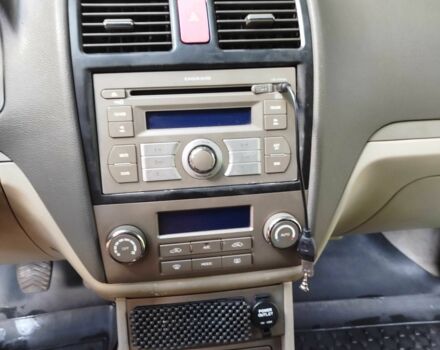 Коричневий Джилі Емгранд, об'ємом двигуна 1.8 л та пробігом 108 тис. км за 3200 $, фото 11 на Automoto.ua