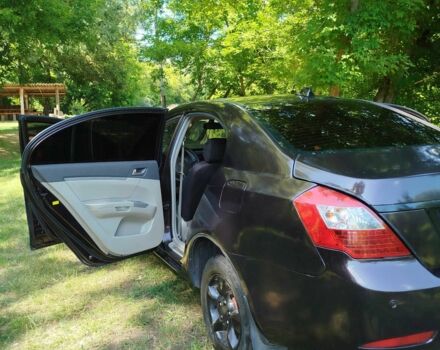 Коричневий Джилі Емгранд, об'ємом двигуна 1.8 л та пробігом 108 тис. км за 3200 $, фото 2 на Automoto.ua