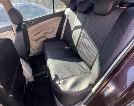 Коричневий Джилі Емгранд, об'ємом двигуна 1.8 л та пробігом 255 тис. км за 2200 $, фото 15 на Automoto.ua