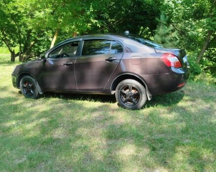 Коричневий Джилі Емгранд, об'ємом двигуна 1.8 л та пробігом 108 тис. км за 3200 $, фото 17 на Automoto.ua