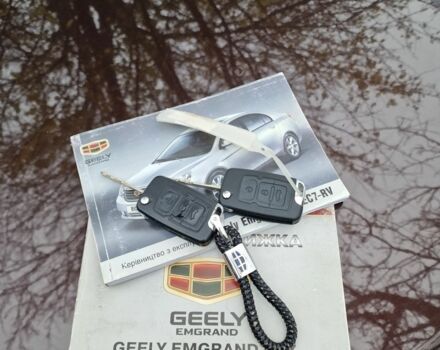 Коричневый Джили Эмгранд, объемом двигателя 1.8 л и пробегом 130 тыс. км за 5600 $, фото 2 на Automoto.ua