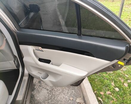 Коричневий Джилі Емгранд, об'ємом двигуна 2 л та пробігом 170 тис. км за 3800 $, фото 5 на Automoto.ua