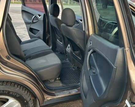 Коричневий Джилі Емгранд, об'ємом двигуна 2 л та пробігом 268 тис. км за 4799 $, фото 13 на Automoto.ua