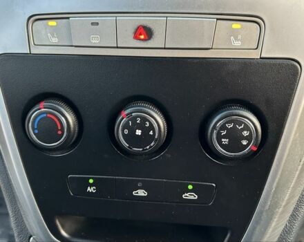 Коричневий Джилі Емгранд, об'ємом двигуна 2 л та пробігом 268 тис. км за 4799 $, фото 6 на Automoto.ua