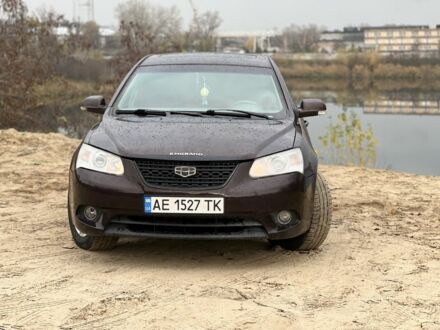 Коричневий Джилі Емгранд, об'ємом двигуна 1.8 л та пробігом 288 тис. км за 2799 $, фото 1 на Automoto.ua