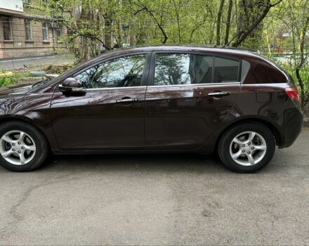 Коричневий Джилі Емгранд, об'ємом двигуна 1.5 л та пробігом 164 тис. км за 3600 $, фото 1 на Automoto.ua