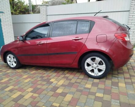 Джилі Емгранд 2012 у Запоріжжя на Automoto.ua Червоний Джилі Емгранд, об'ємом двигуна 1.8 л та пробігом 185 тис. км за 3750 $, фото 4 на Automoto.ua