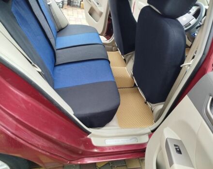 Джилі Емгранд 2012 у Запоріжжя на Automoto.ua Червоний Джилі Емгранд, об'ємом двигуна 1.8 л та пробігом 185 тис. км за 3750 $, фото 18 на Automoto.ua