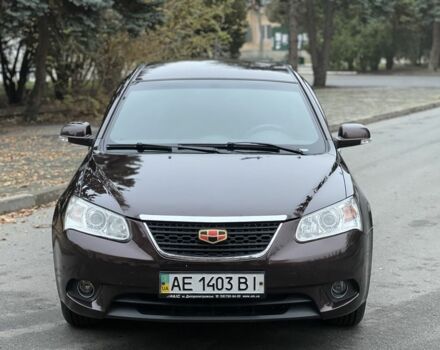 Красный Джили Эмгранд, объемом двигателя 1.8 л и пробегом 81 тыс. км за 4500 $, фото 1 на Automoto.ua