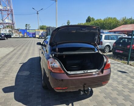 Красный Джили Эмгранд, объемом двигателя 1.5 л и пробегом 190 тыс. км за 5200 $, фото 11 на Automoto.ua