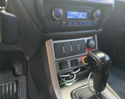 Червоний Джилі Емгранд, об'ємом двигуна 1.8 л та пробігом 143 тис. км за 4500 $, фото 6 на Automoto.ua