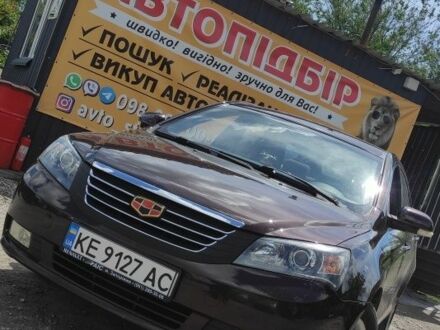 Джили Эмгранд 2012 в Вольногорске на Automoto.ua Красный Джили Эмгранд, объемом двигателя 1.8 л и пробегом 162 тыс. км за 4700 $, фото 1 на Automoto.ua