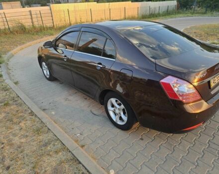 Красный Джили Эмгранд, объемом двигателя 1.8 л и пробегом 143 тыс. км за 4500 $, фото 1 на Automoto.ua