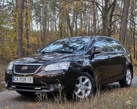 Джилі Емгранд 2014 у Черкасах на Automoto.ua Червоний Джилі Емгранд, об'ємом двигуна 1.8 л та пробігом 239 тис. км за 3800 $, фото 1 на Automoto.ua