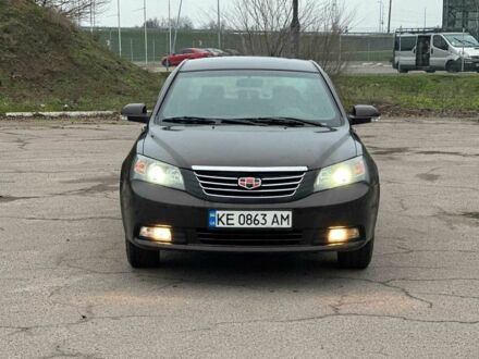 Красный Джили Эмгранд, объемом двигателя 1.8 л и пробегом 122 тыс. км за 4450 $, фото 1 на Automoto.ua