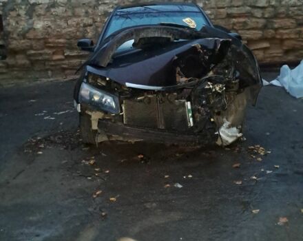 Красный Джили Эмгранд, объемом двигателя 0 л и пробегом 1000 тыс. км за 3000 $, фото 1 на Automoto.ua