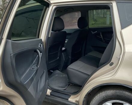 Желтый Джили Эмгранд, объемом двигателя 1.8 л и пробегом 145 тыс. км за 5500 $, фото 8 на Automoto.ua