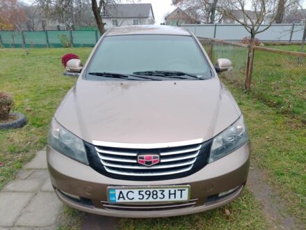 Желтый Джили Эмгранд, объемом двигателя 1.5 л и пробегом 119 тыс. км за 4000 $, фото 1 на Automoto.ua