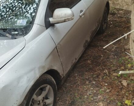 Серый Джили Эмгранд, объемом двигателя 1.8 л и пробегом 229 тыс. км за 3200 $, фото 4 на Automoto.ua