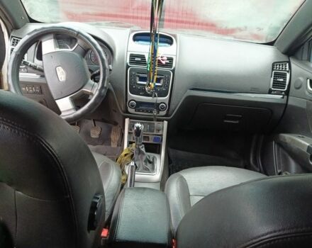 Серый Джили Эмгранд, объемом двигателя 1.5 л и пробегом 160 тыс. км за 5000 $, фото 1 на Automoto.ua