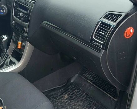 Джили Эмгранд 2012 в Кривом Роге на Automoto.ua Серый Джили Эмгранд, объемом двигателя 1.8 л и пробегом 185 тыс. км за 4800 $, фото 1 на Automoto.ua