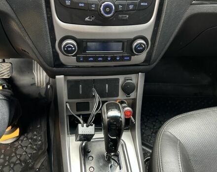 Серый Джили Эмгранд, объемом двигателя 1.8 л и пробегом 172 тыс. км за 5300 $, фото 7 на Automoto.ua